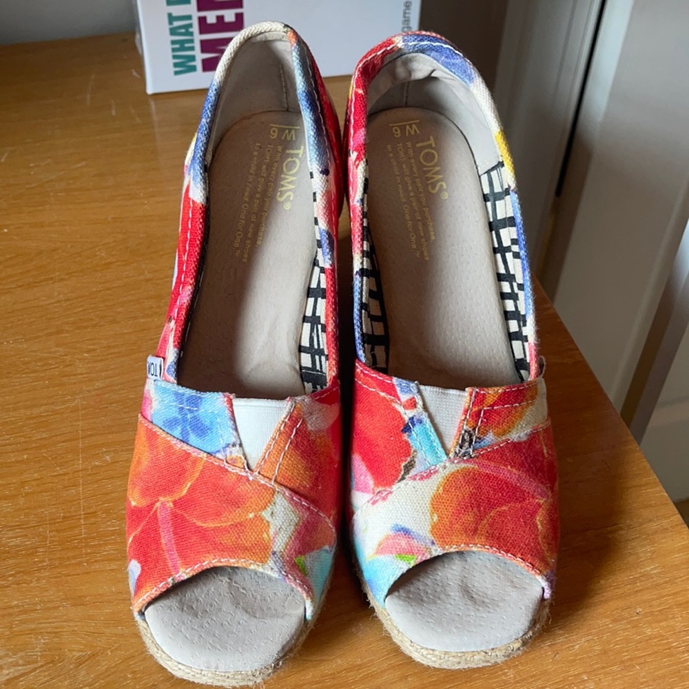 Floral Toms wedges